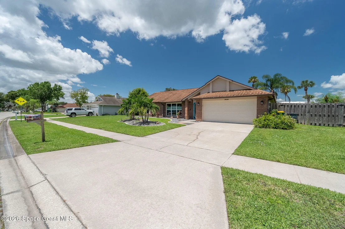 Photo of 2626 Nobility Avenue