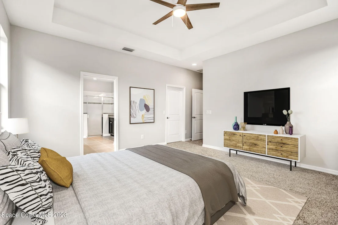 Photo of 8100 Lucent Court