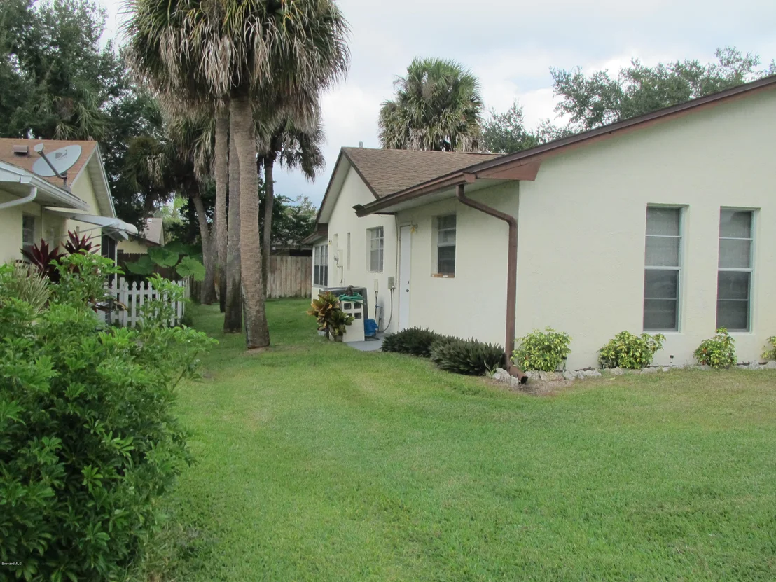Photo of 1870 Tallpalm Road