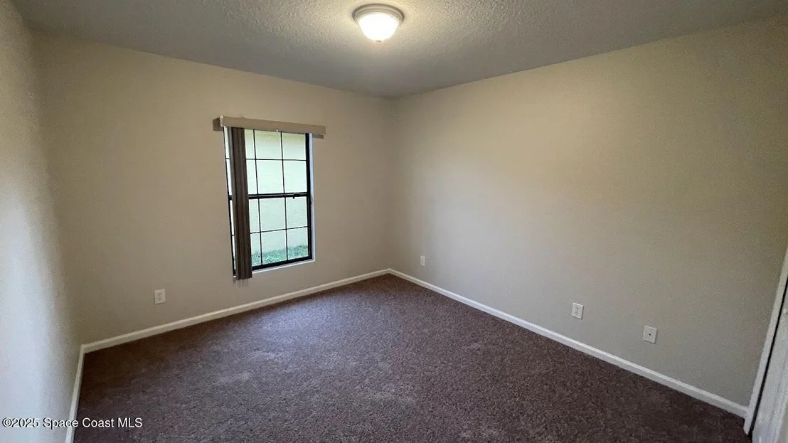 Photo of Unit 103 at 975 Luminary Circle
