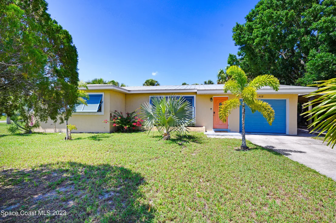 Photo of 408 Espanola Way