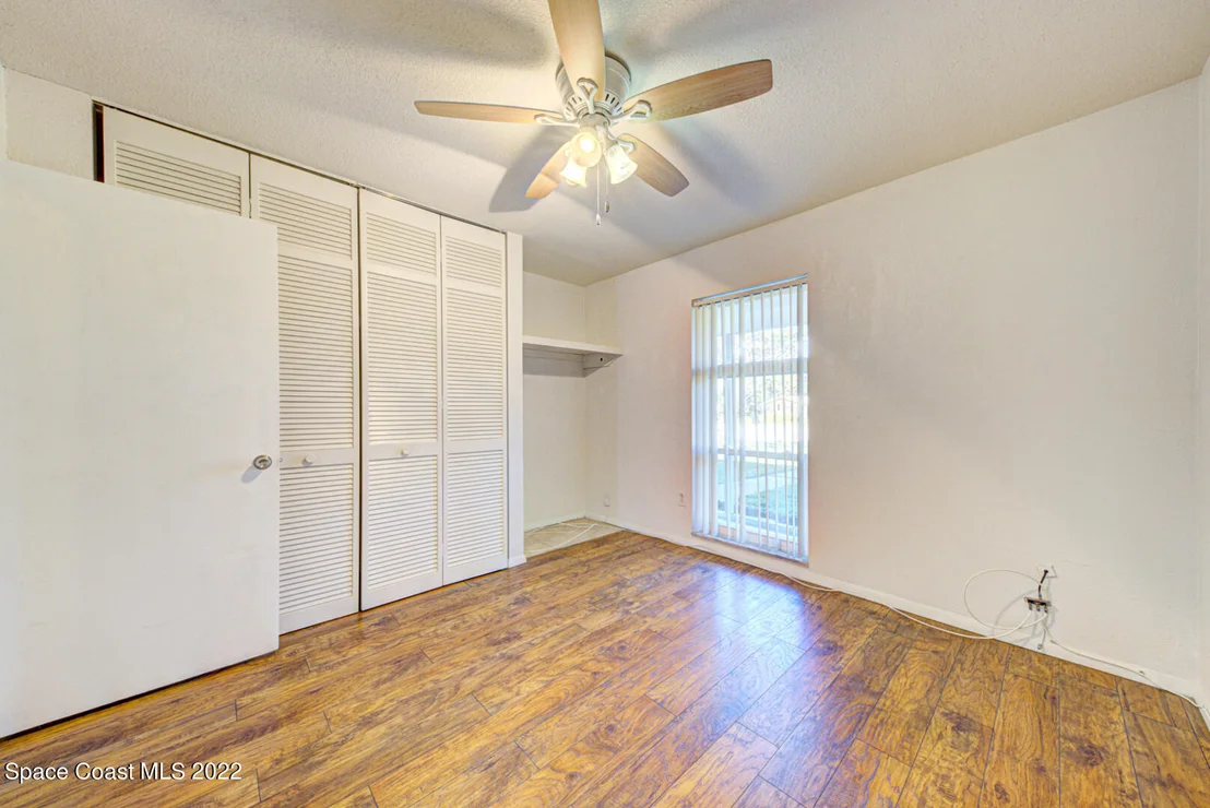 Photo of 1121 Daytona Drive NE