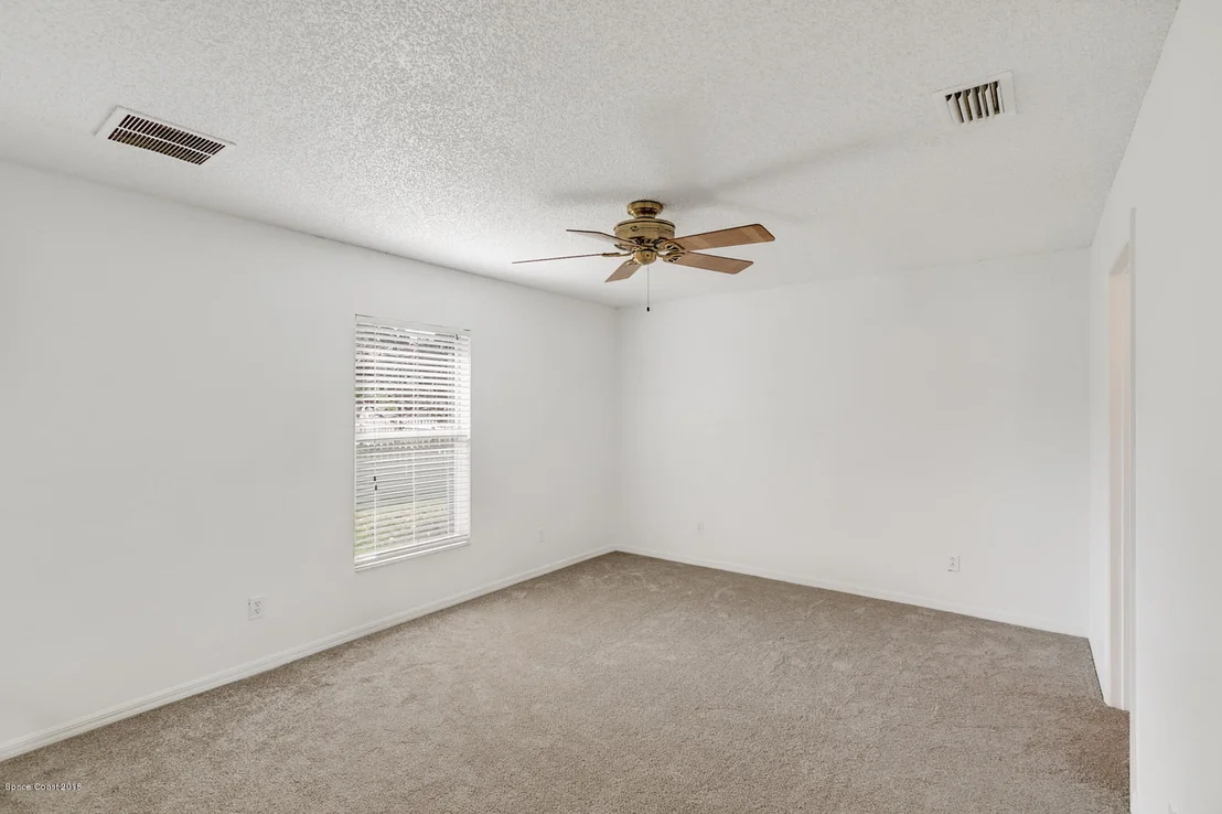 Photo of 933 Del Mar Circle
