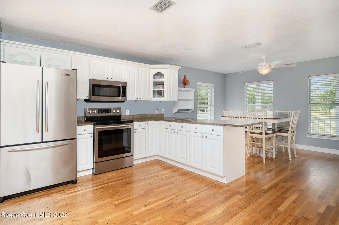 Photo of 1780 Benjamin Road