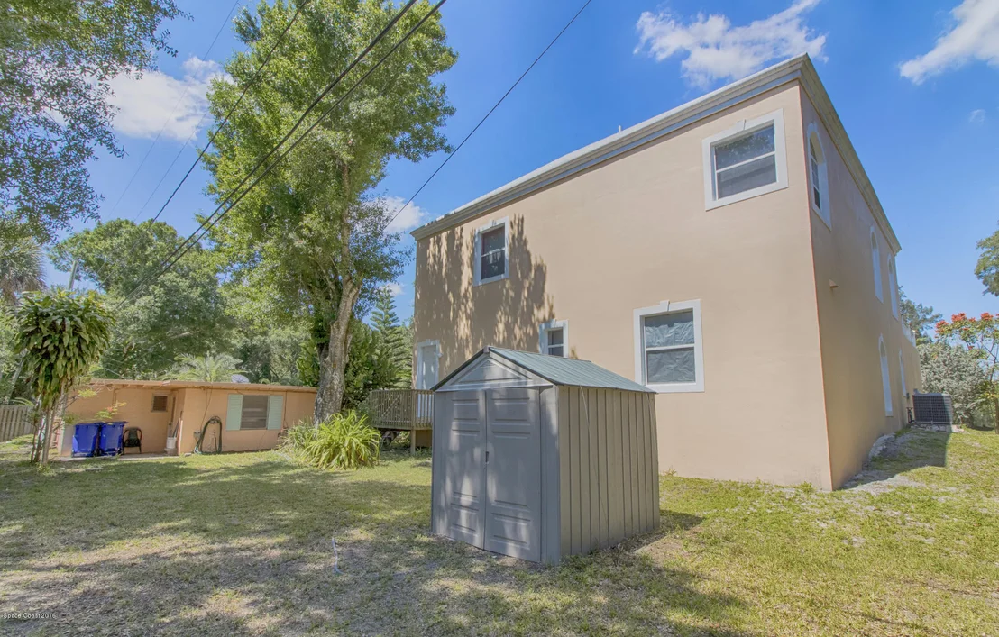 Photo of 1996 Hedden Place