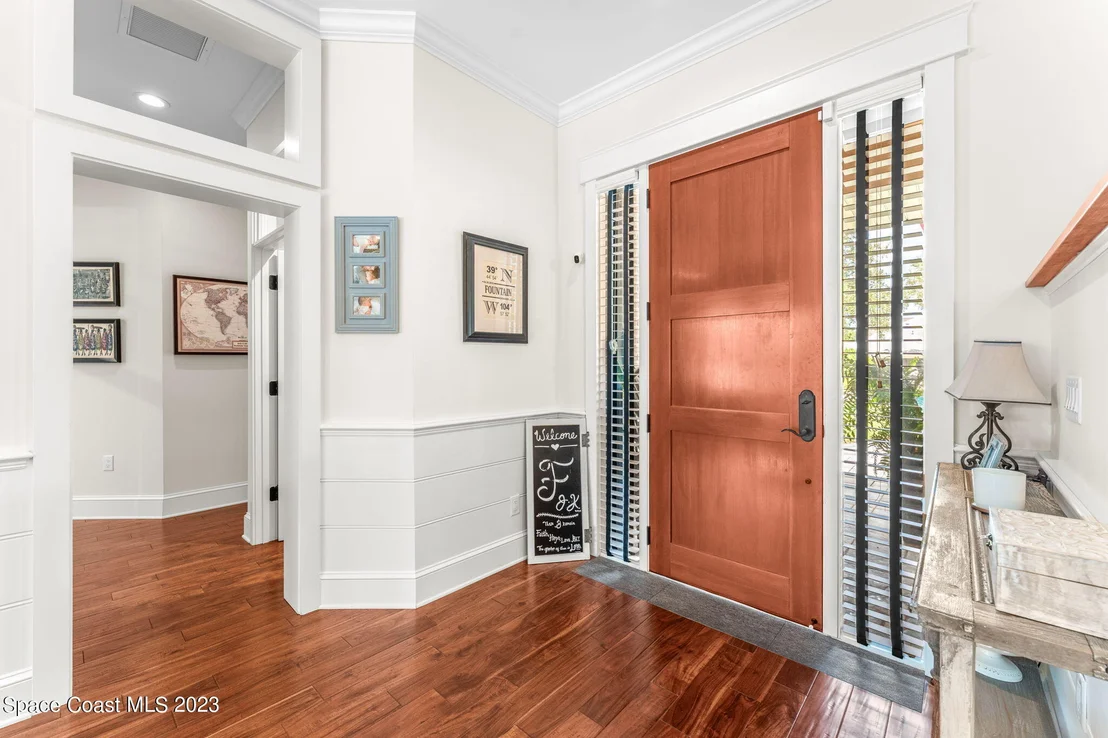 Photo of 891 Peregrine Drive