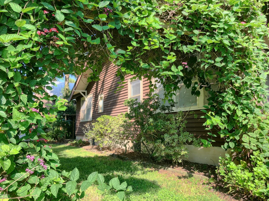 Photo of 4091 Indian River Drive N