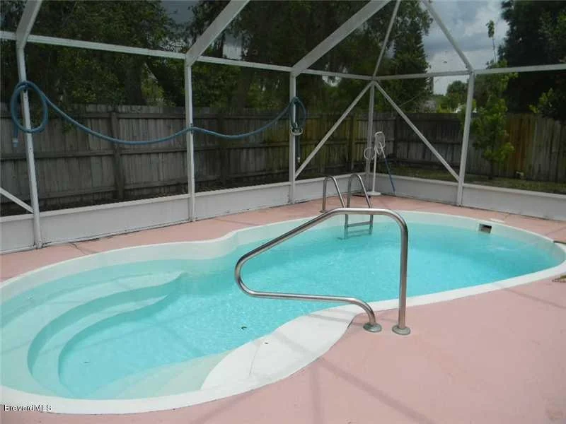 Photo of 9830 Oak Trail