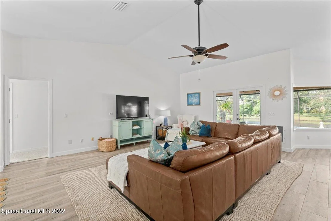 Photo of 836 Spanish Wells Drive