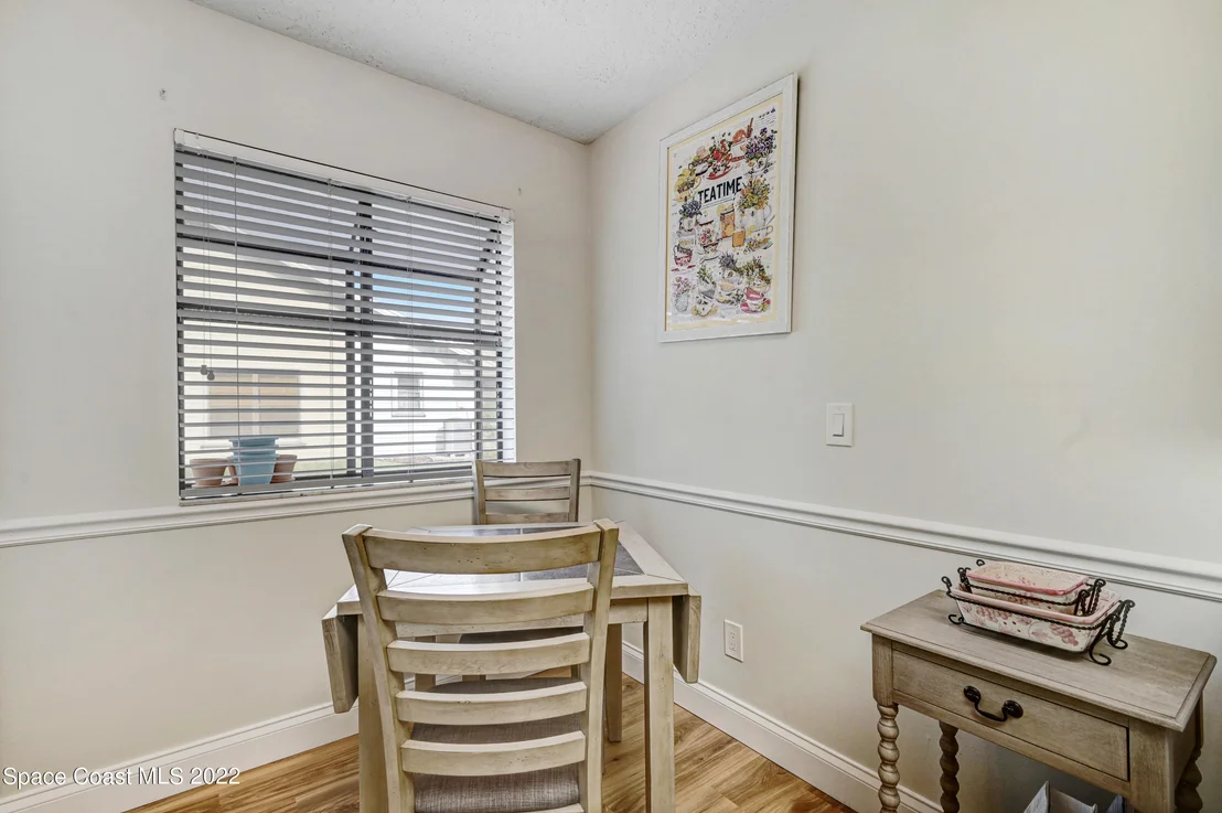 Photo of 820 Ridge Lake Drive