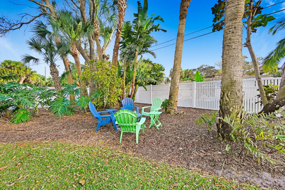 Photo of 225 Ormond Drive S