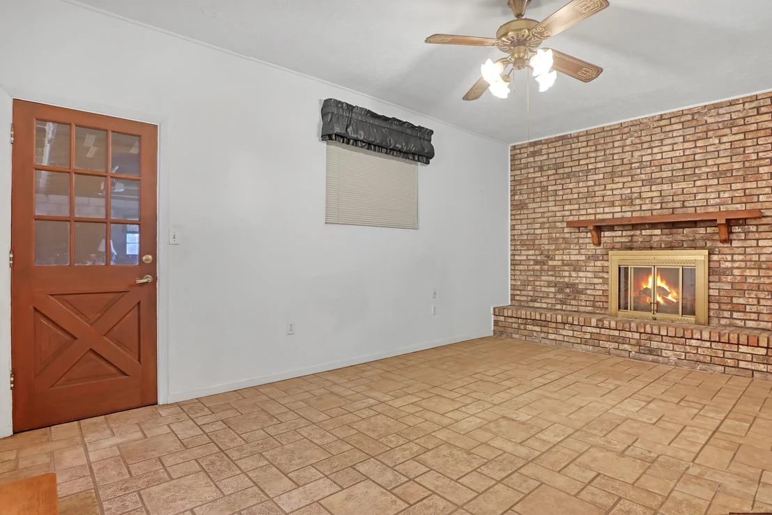 Photo of 3836 Sterling Street