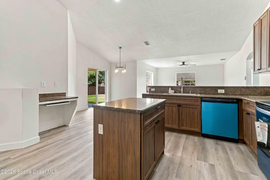Photo of 1410 Ruffin Circle SE