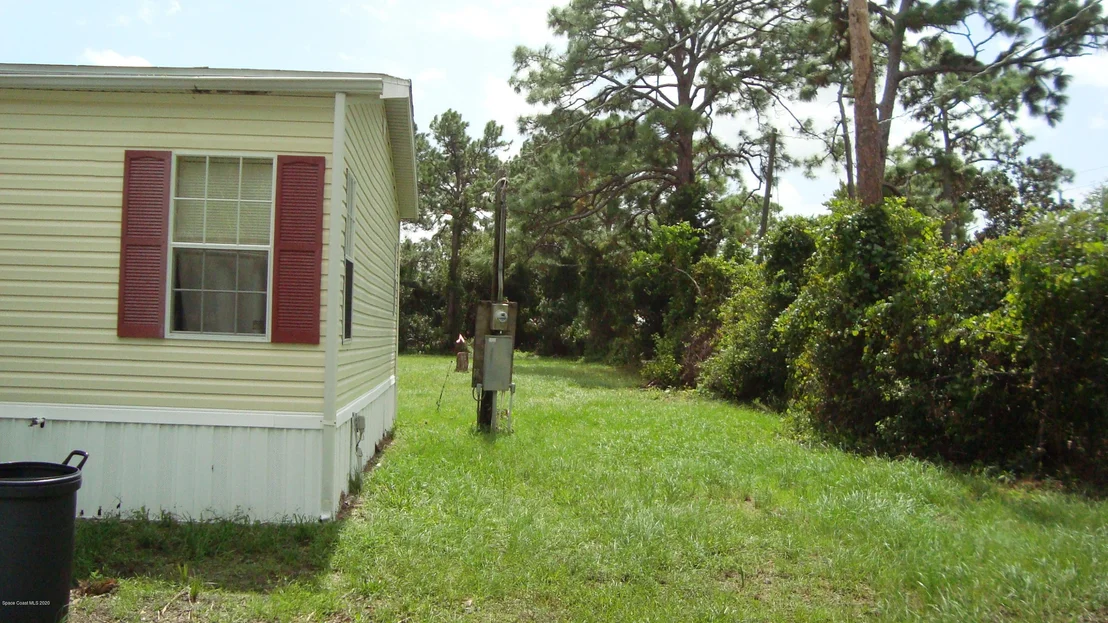 Photo of 665 Camp Road