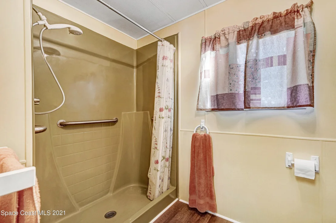 Photo of 566 Jean Circle
