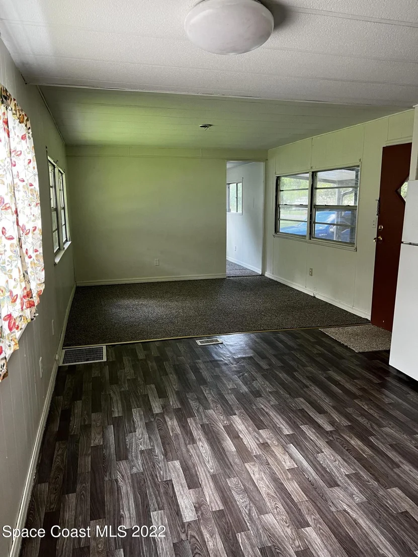 Photo of 3328 Brevard Road