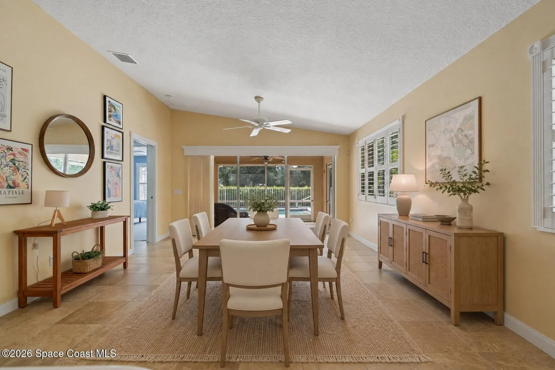 Photo of 3405 Hyperion Way SE
