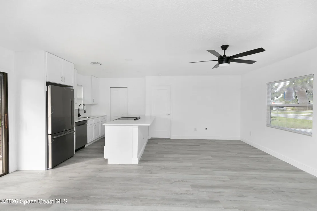 Photo of 710 Airoso Road SE