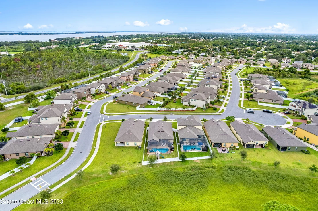Photo of 912 Peta Way
