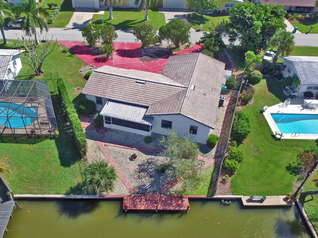 Photo of 4891 Fairview Drive