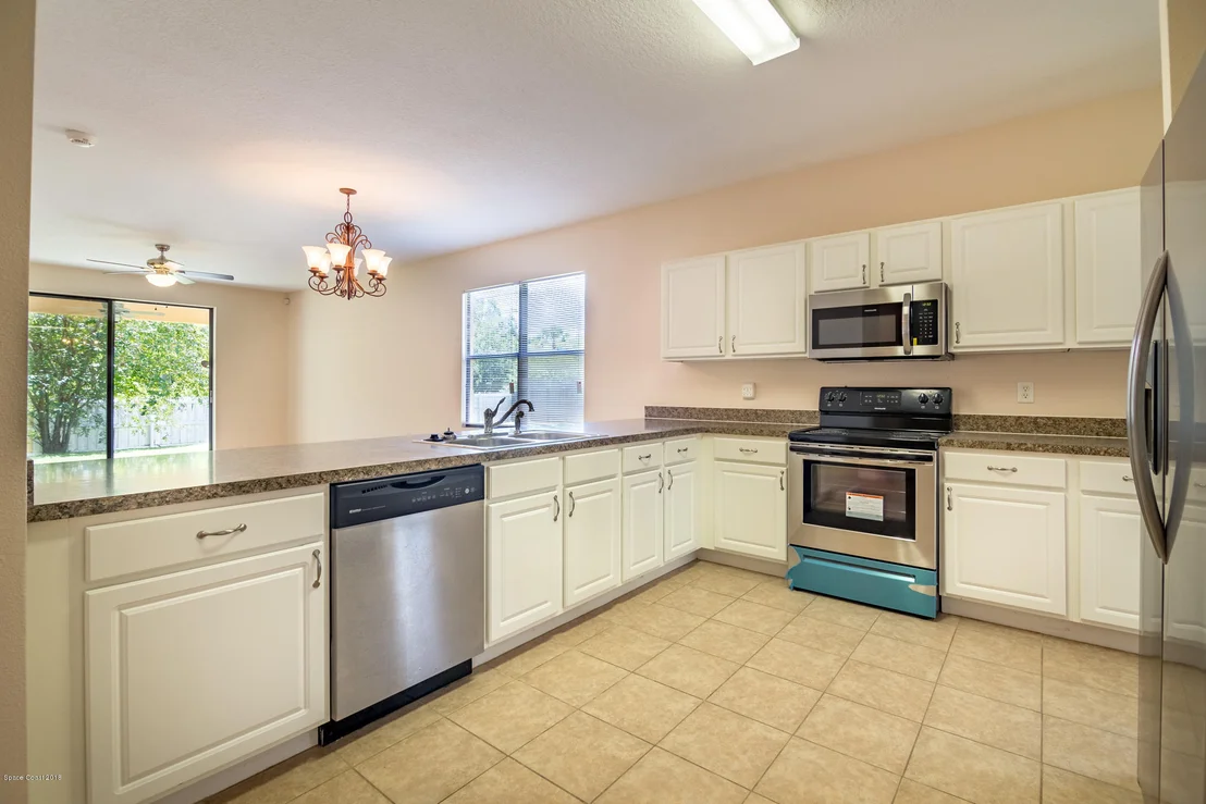 Photo of 394 Dryden Circle