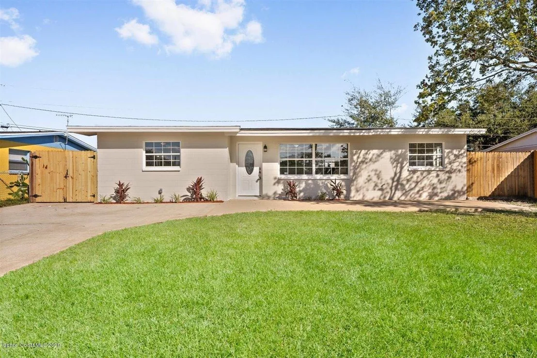 Photo of 2456 Sadler Lane