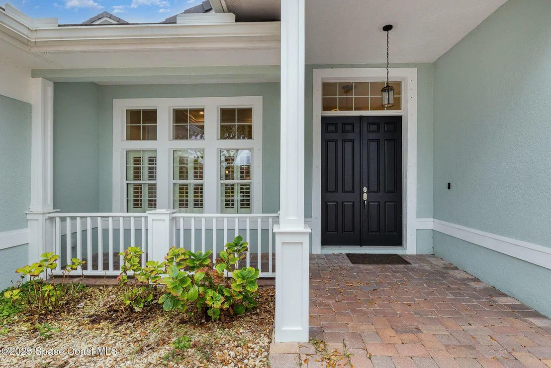 Photo of 315 Newport Drive