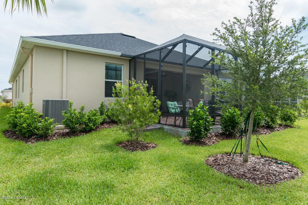Photo of 6877 Toland Drive
