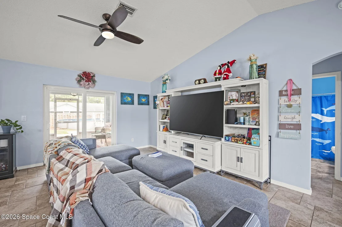 Photo of 7215 Achilles Road