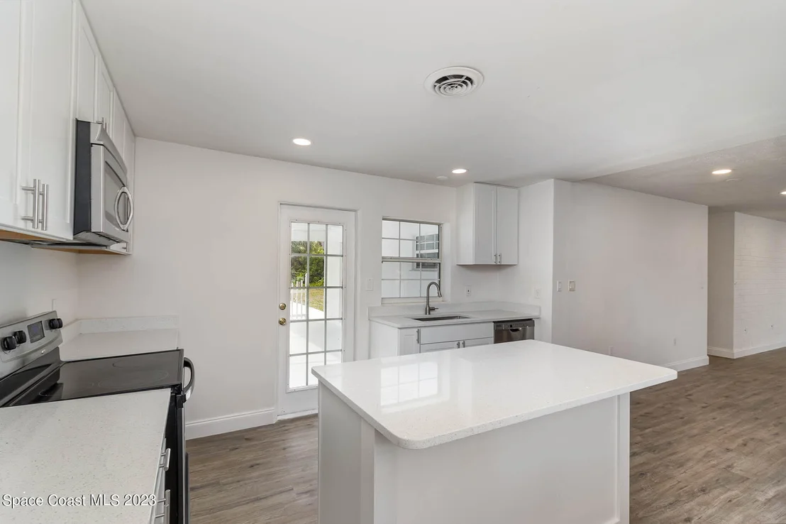 Photo of 2344 Shenandoah Road