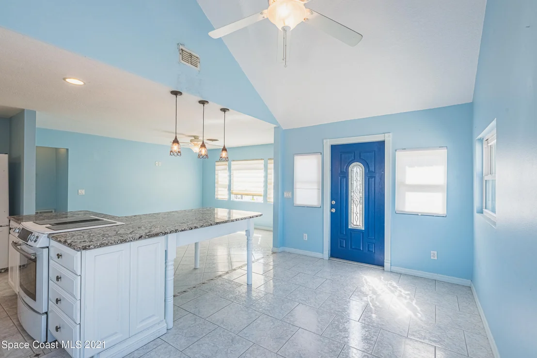 Photo of 210 1st Avenue
