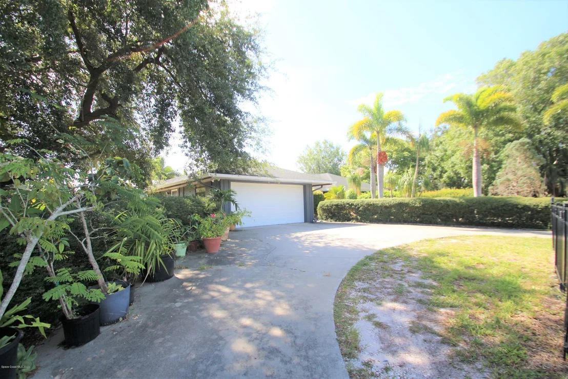 Photo of 1175 Marie Street