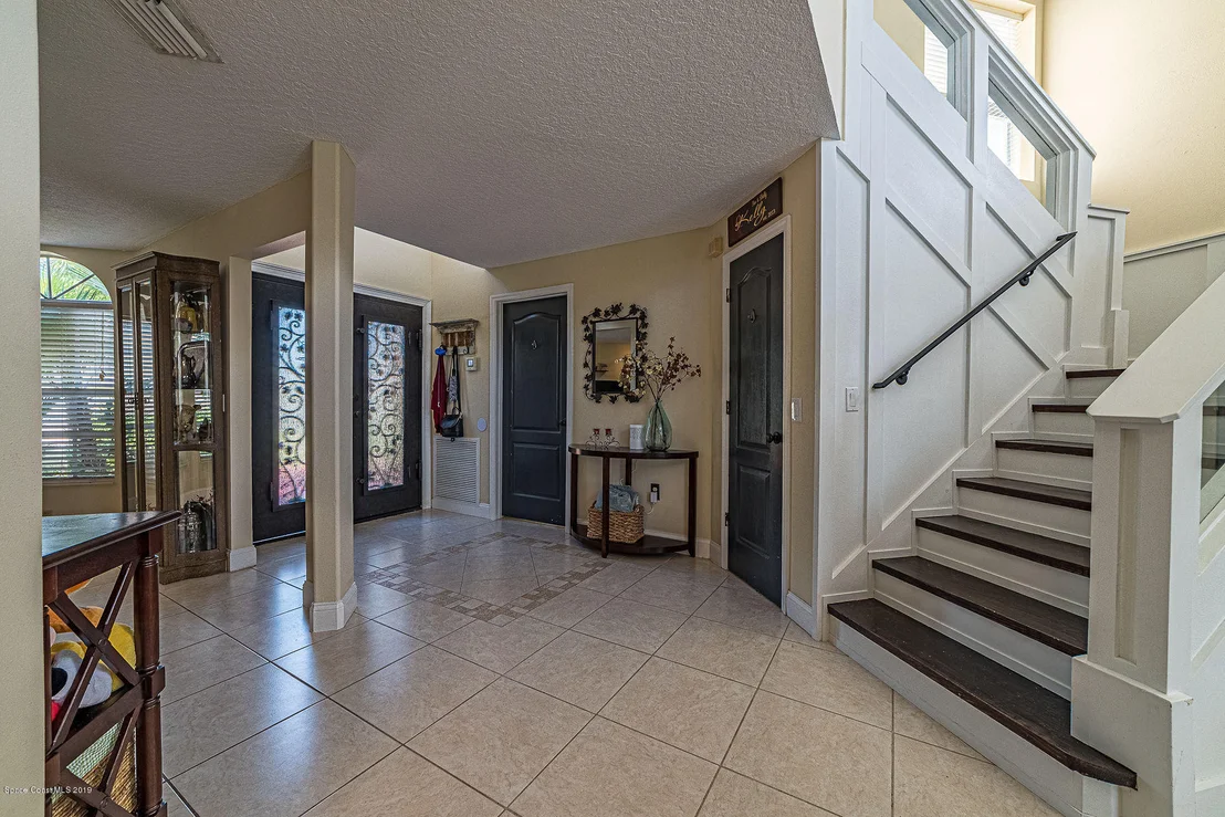 Photo of 3987 Saint Armens Circle