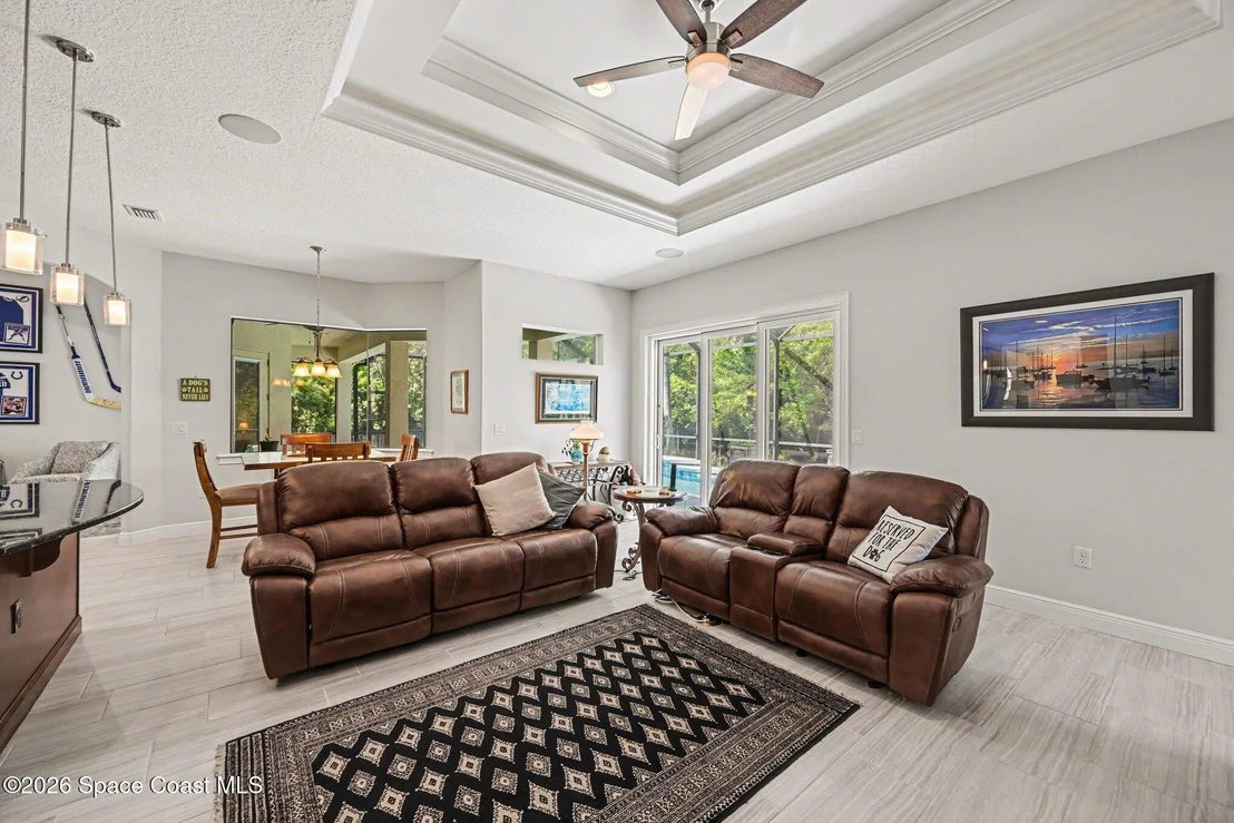 Photo of 1360 Mahaney Place