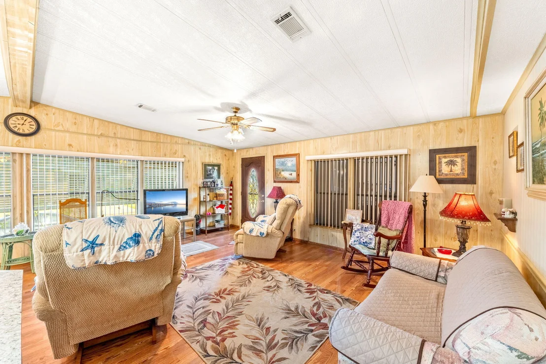 Photo of 550 Jennifer Circle