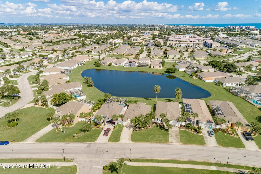 Photo of 332 Seafarer Circle