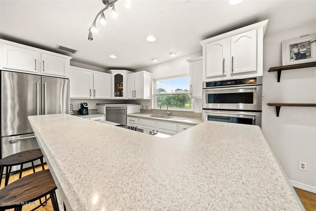 Photo of 4901 Evinrude Road