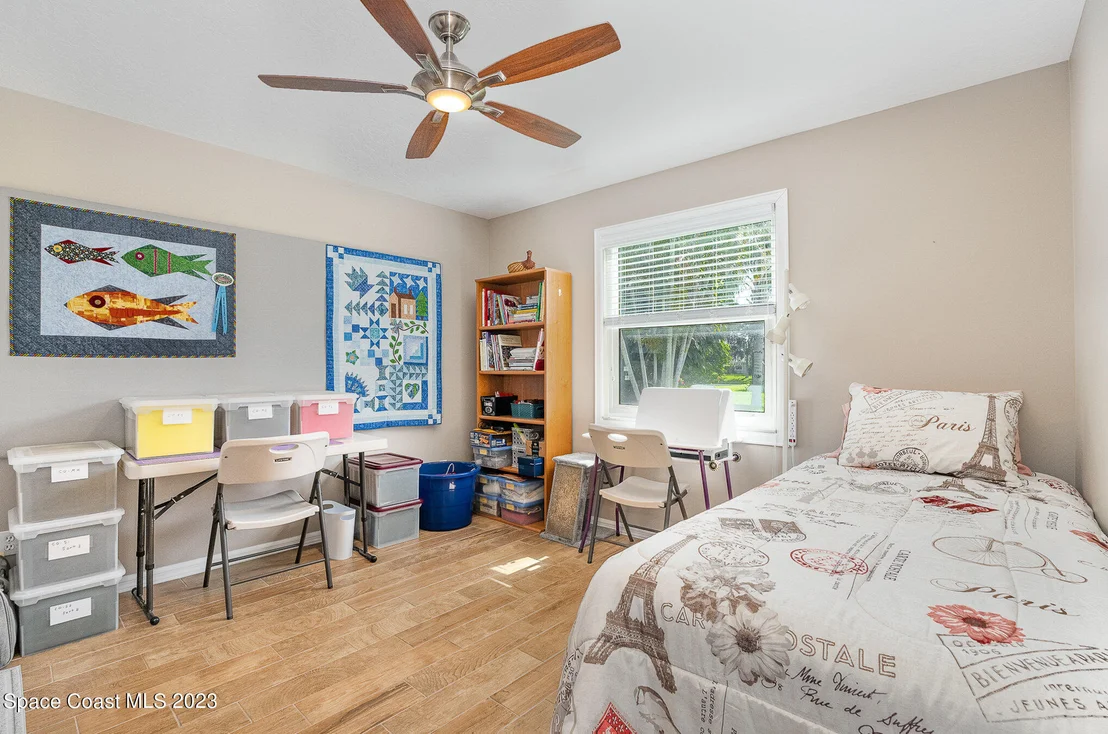 Photo of 498 Kimberly Drive