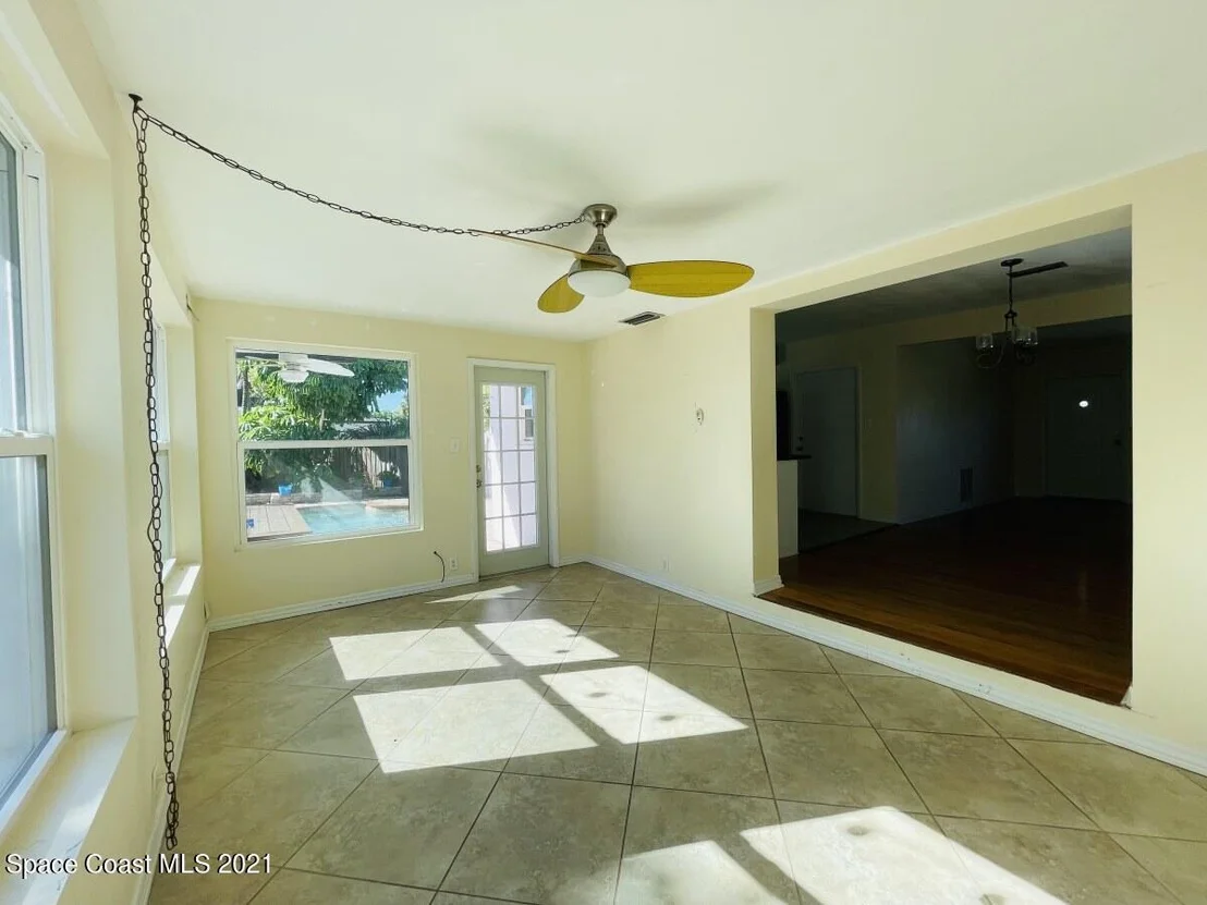 Photo of 2250 Sunset Avenue