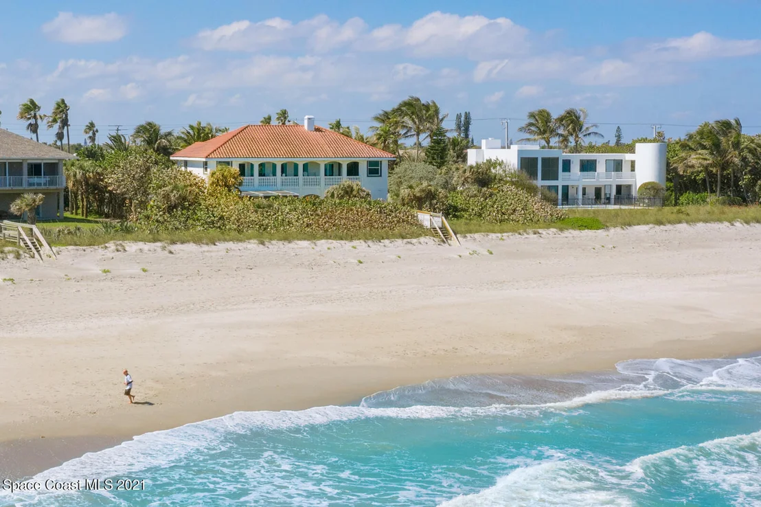 Photo of 1665 Highway A1a