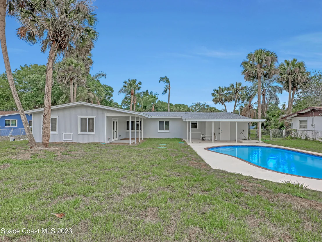 Photo of 545 Conifer Street