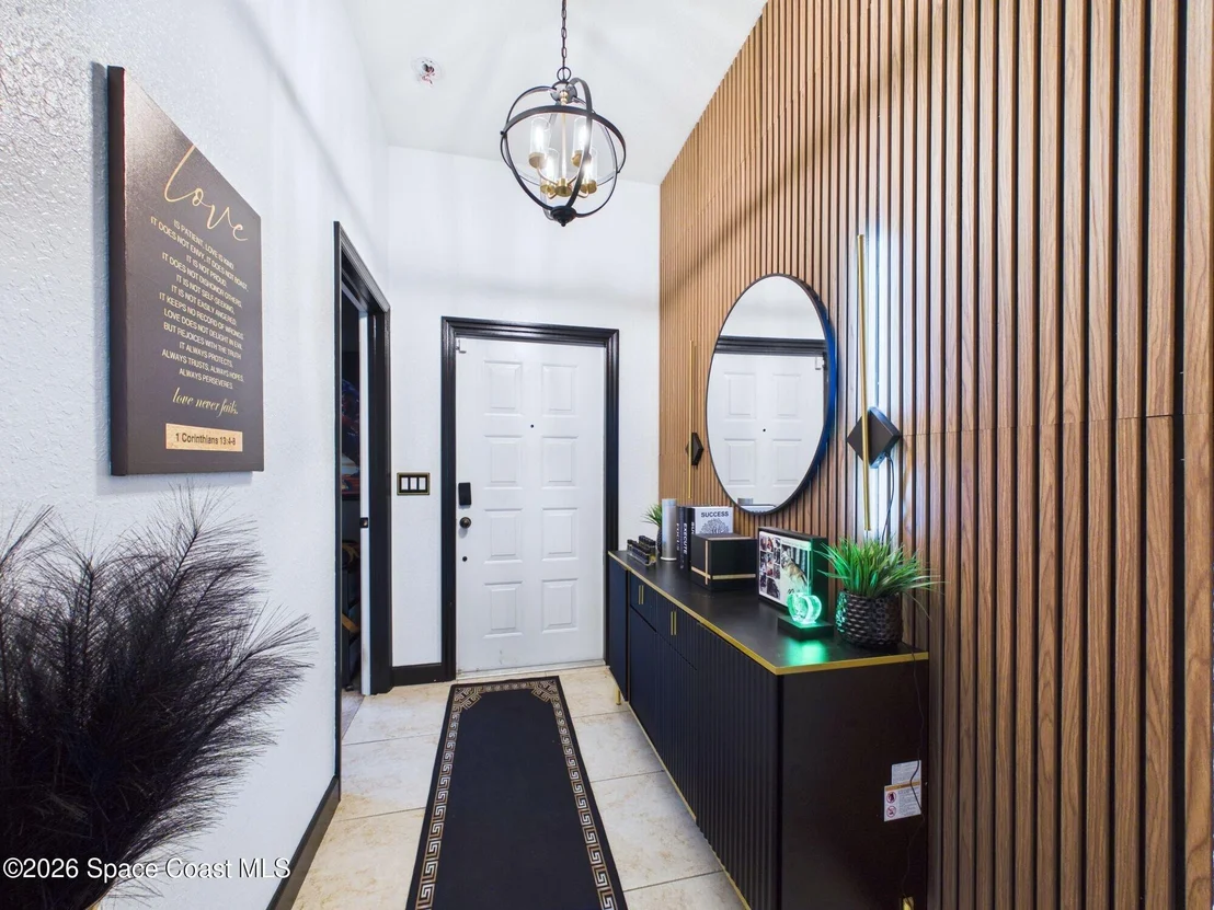 Photo of 501 Carley Lane