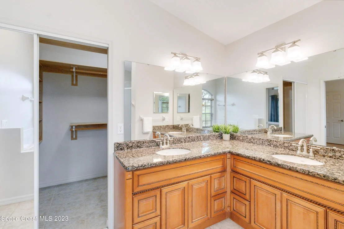 Photo of 2476 Coral Ridge Circle