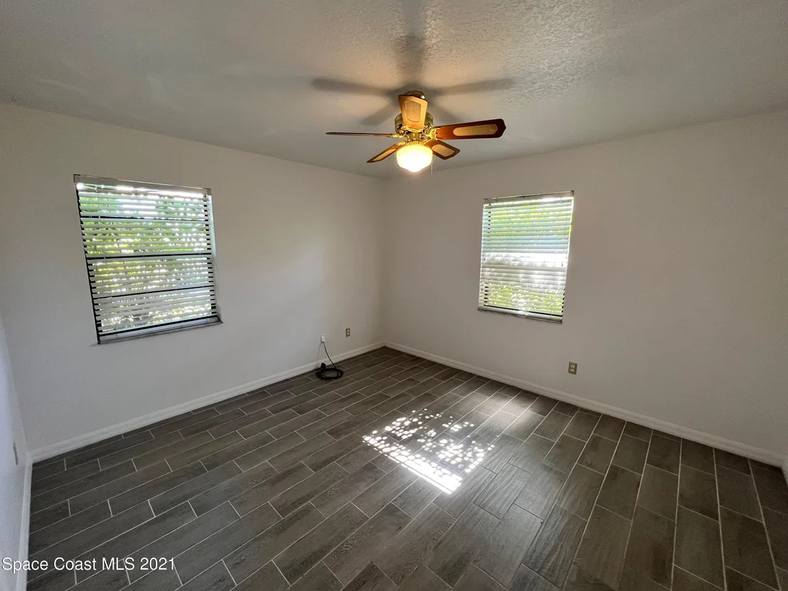 Photo of 2796 Rodeo Drive NE