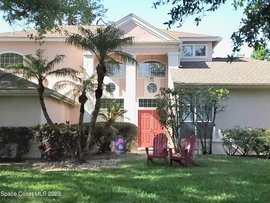 Photo of 4380 Canard Road