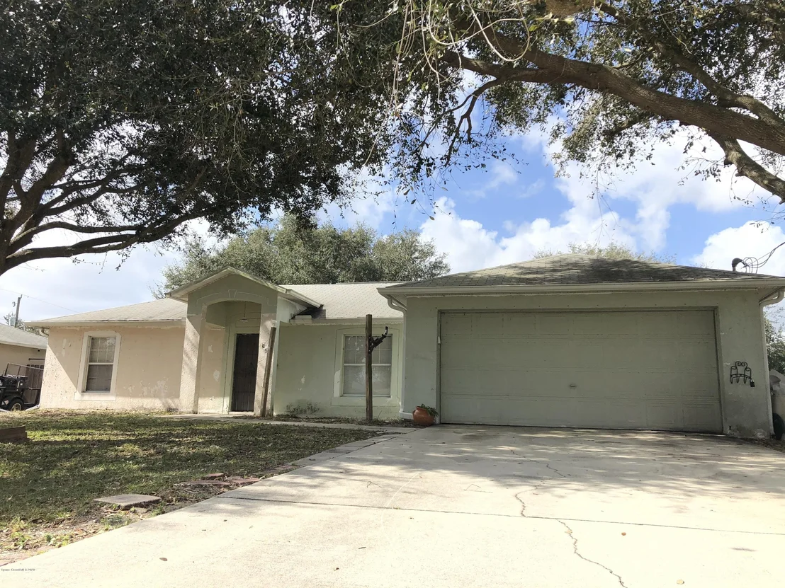 Photo of 6434 Bamboo Avenue