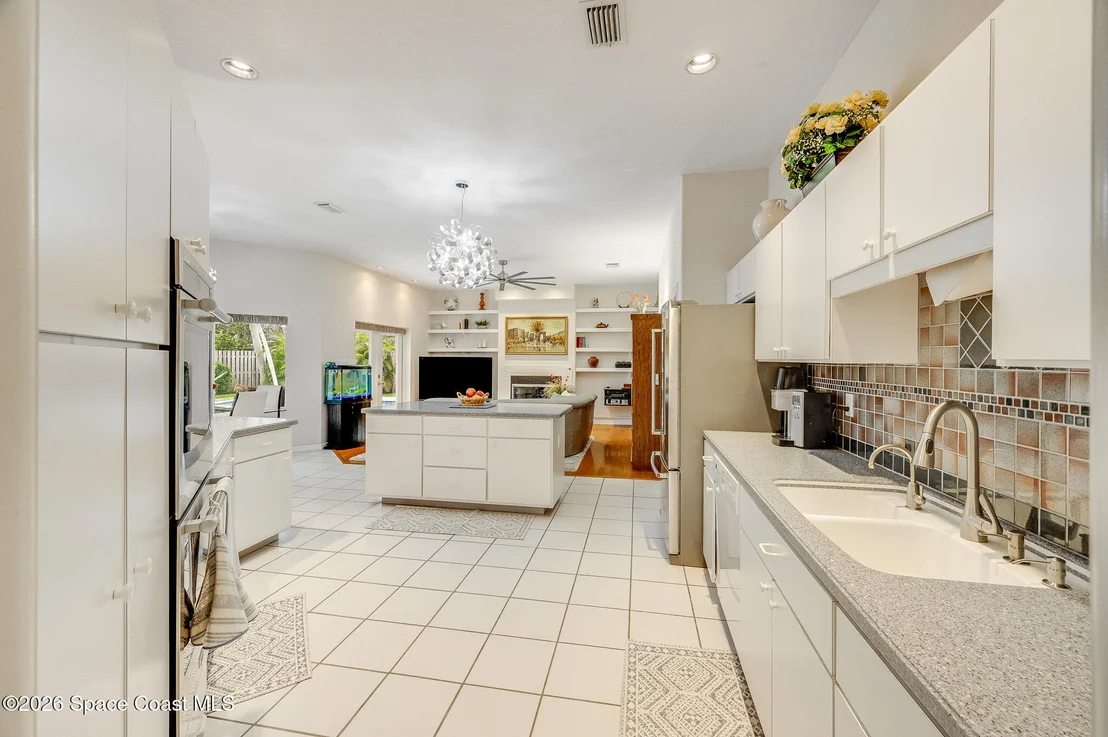 Photo of 370 Normandy Drive