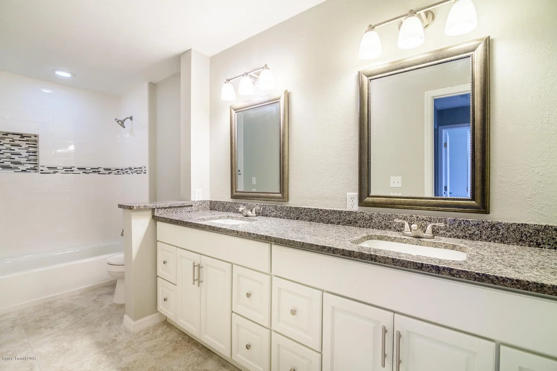 Photo of 6363 Cable Avenue