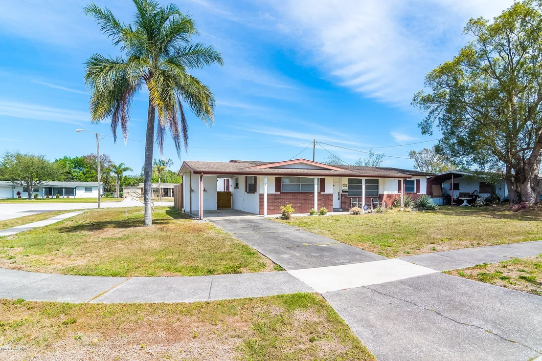 Photo of 2814 Lorna Drive
