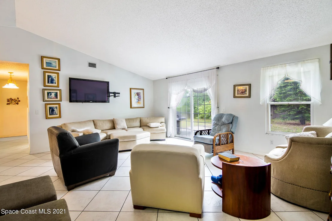 Photo of 1678 Talbott Street